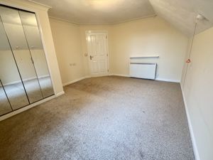 Bedroom- click for photo gallery